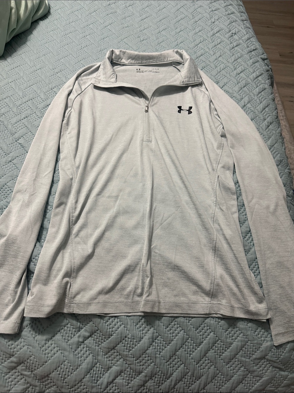 Under Armour Light Gray/blueish Performance Quarter-Zip size medium